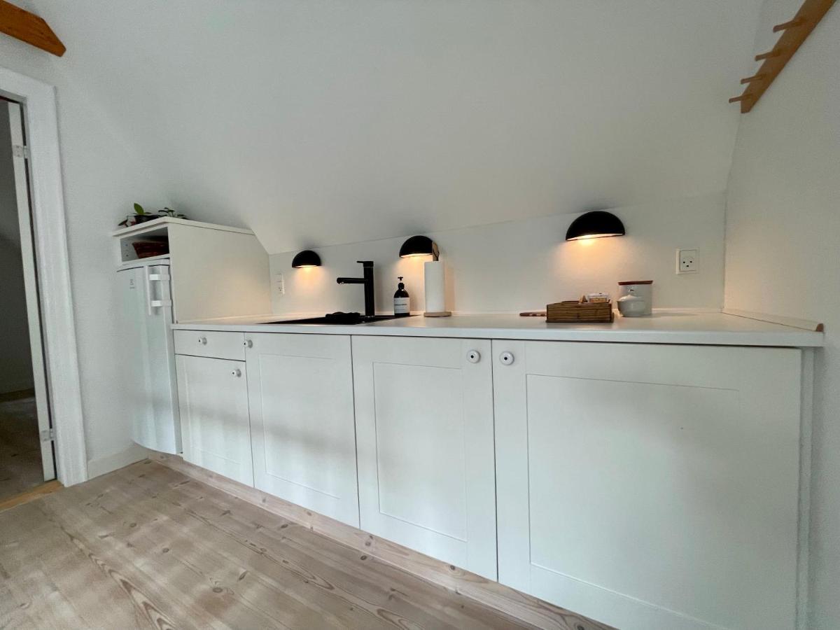 Strandby 1847 B&B Nykøbing Falster Buitenkant foto