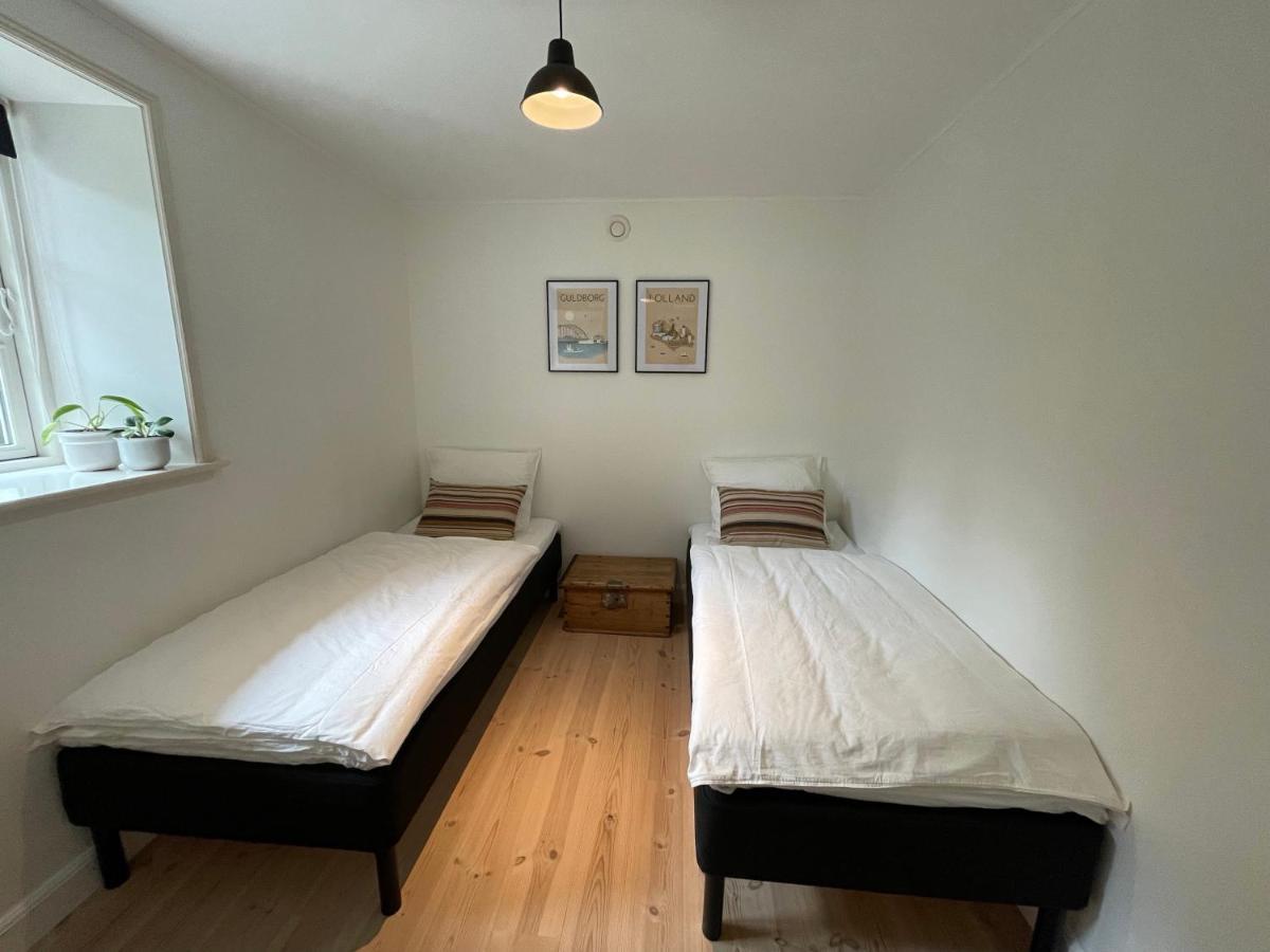 Strandby 1847 B&B Nykøbing Falster Buitenkant foto